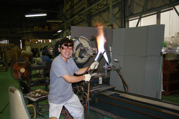 株式会社双英理研の正社員 ガラス製造の求人情報イメージ1